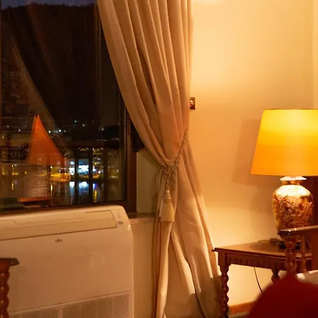 Deluxe View * Kastoria