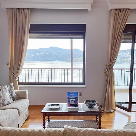 Deluxe View Kesriye
