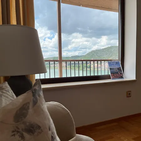 Deluxe View Apartment Kastoria